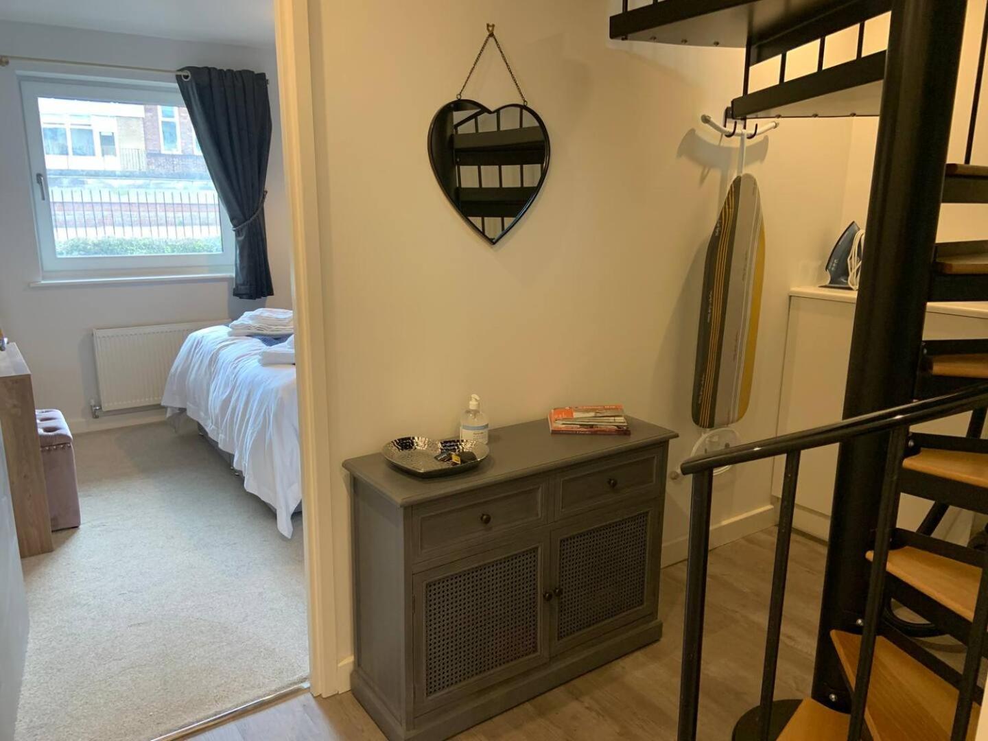 Pass The Keys Stunning Townhouse In Uphill Historic Holiday home Lincoln